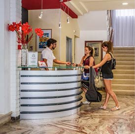 hotelconsulriccione de de 049